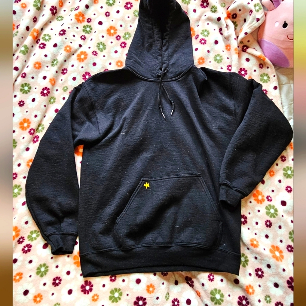 Gildan black hoodie - size medium